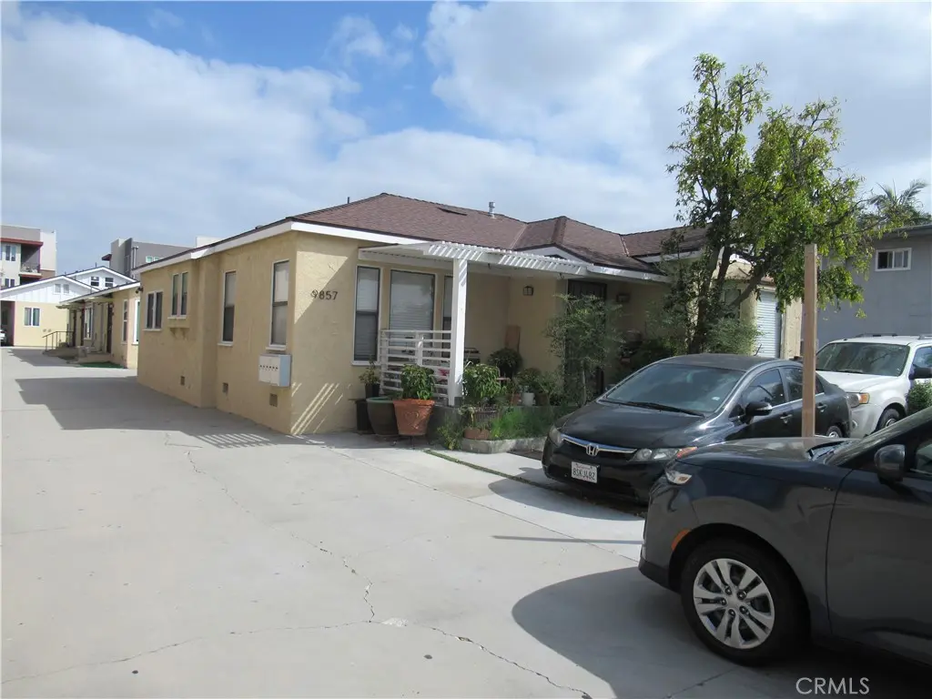 9857 Belmont, Bellflower, CA — listing photo 1