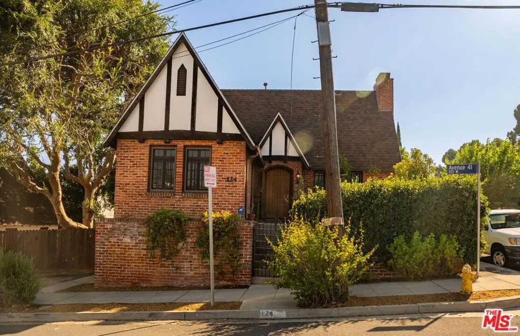 Single Family Residence for sale at 124 W Avenue 41, Los Angeles, CA featuring 3 beds and 3 baths