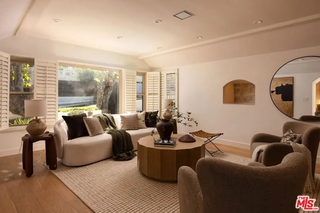 Single Family Residence for sale at 1807 Cochran Place, Los Angeles, CA featuring 4 beds and 3 baths