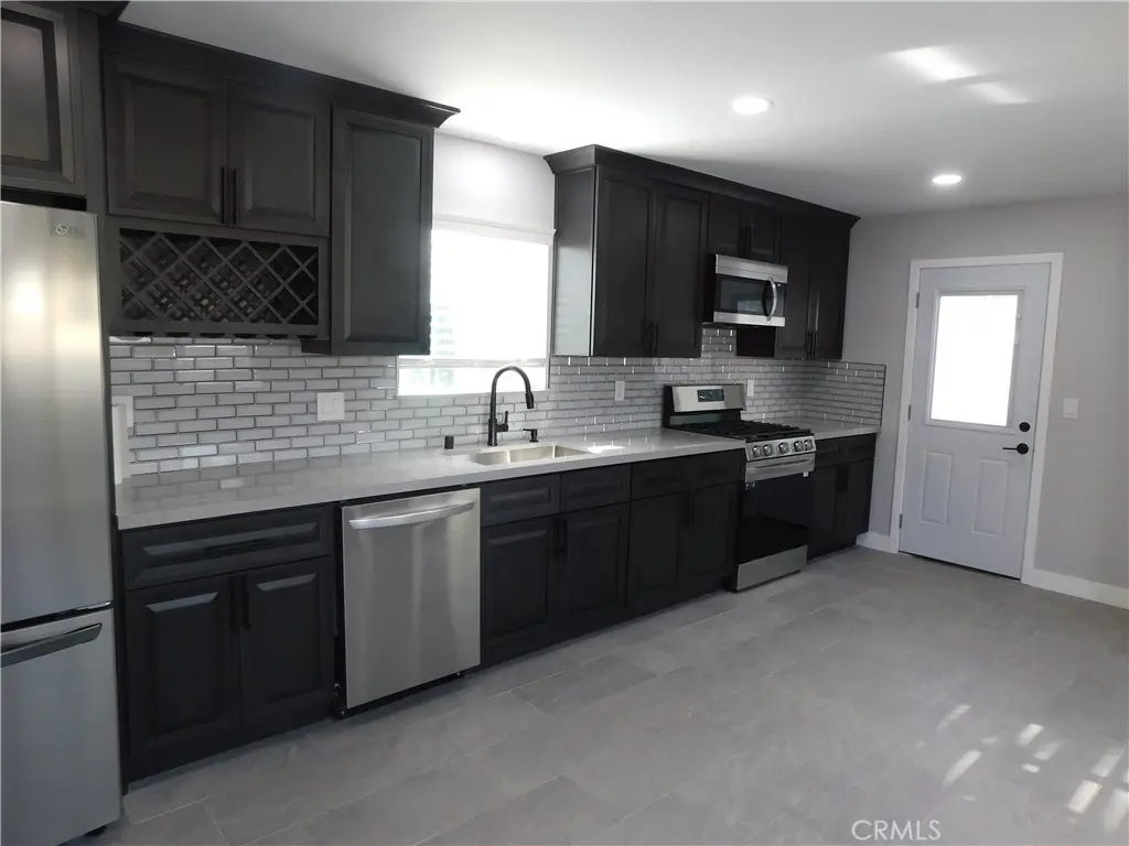 1111 Carol 2, La Habra, CA — listing photo 1