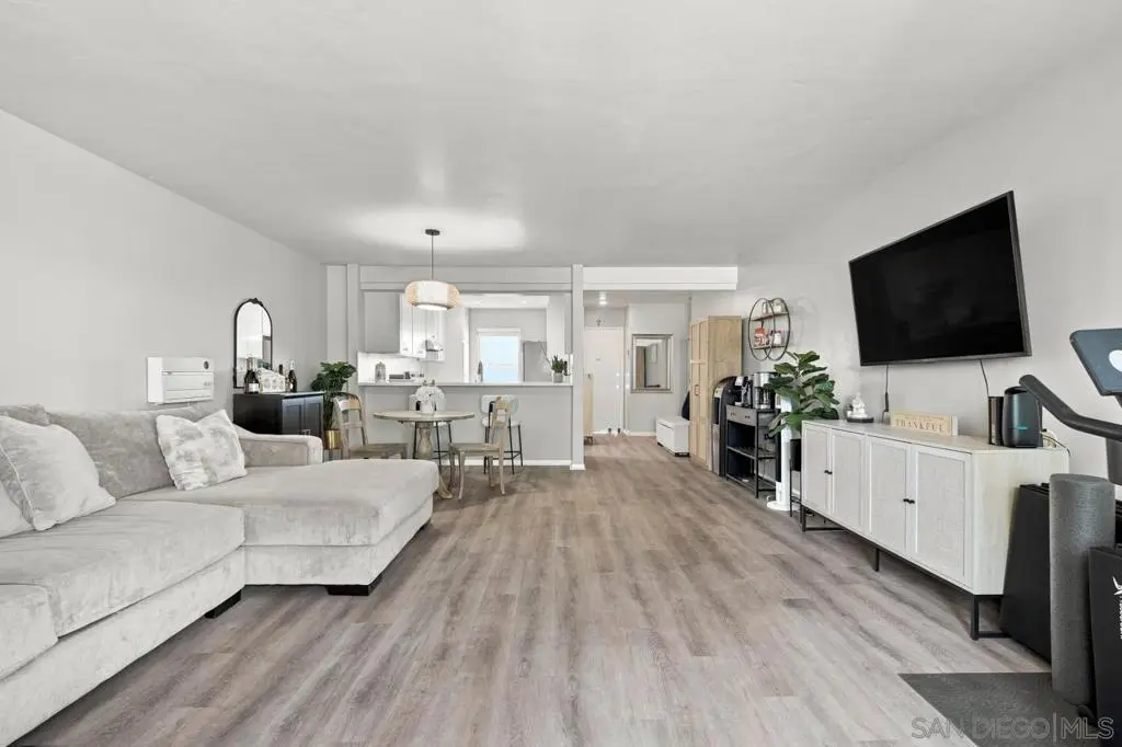 4134 Mount Alifan Pl Unit H, San Diego, CA — listing photo 1