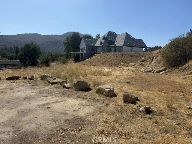 40385 Highway 41, Oakhurst, CA — listing photo 1