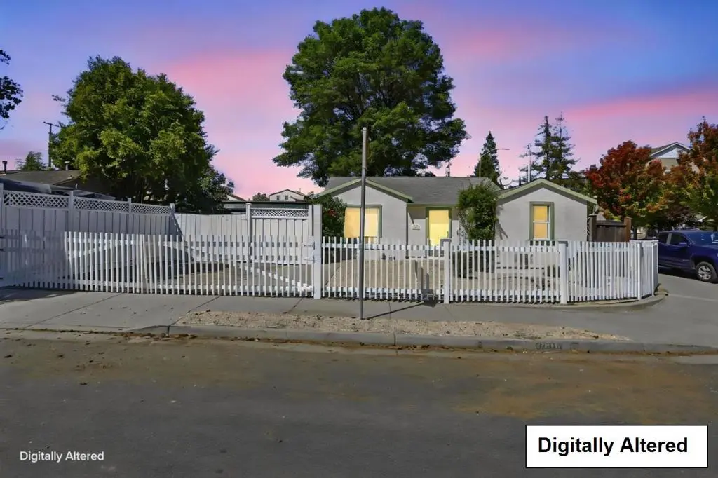 Single Family Residence for sale at 1001 Obrien Court, San Jose, CA featuring 3 beds and 2 baths