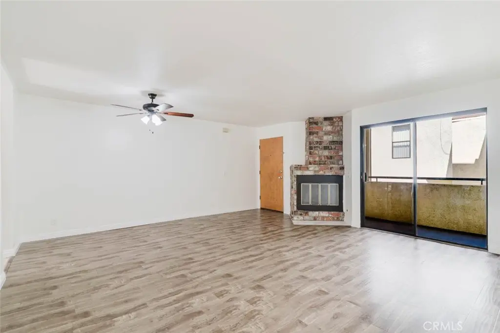 13825 Beaver Street 32, Sylmar, CA — listing photo 1