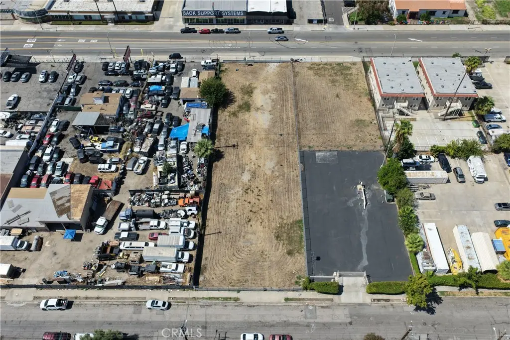 1075 N E Street, San Bernardino, CA — listing photo 1