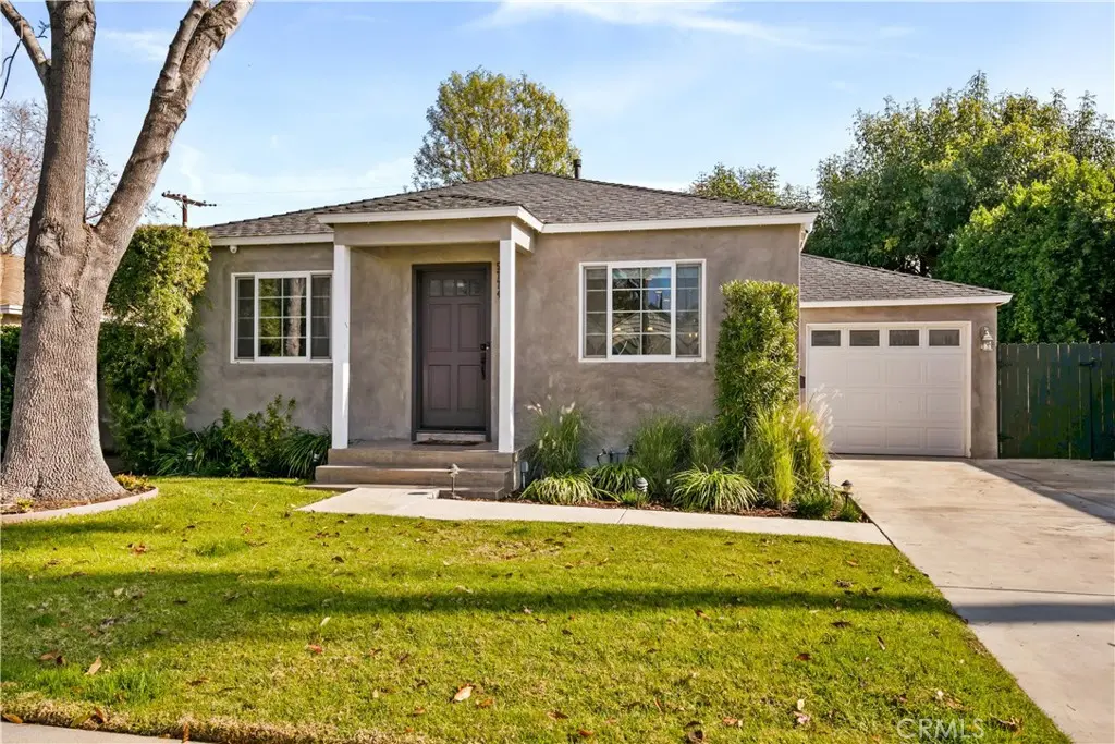 5774 Bertrand, Encino, CA — listing photo 1