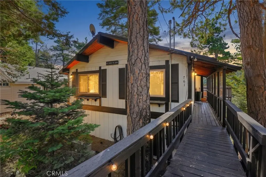 761 W Victoria Court, Lake Arrowhead, CA — listing photo 1