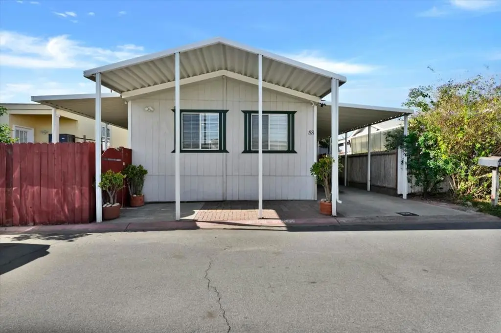 Manufactured In Park for sale at 200 Burnett Avenue 88, Morgan Hill, CA featuring 3 beds and 2 baths