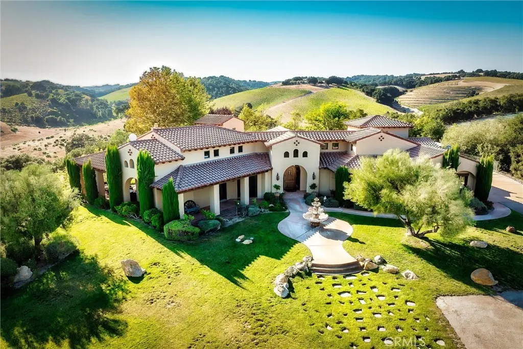 3130 Oakdale Rd., Paso Robles, CA — listing photo 1