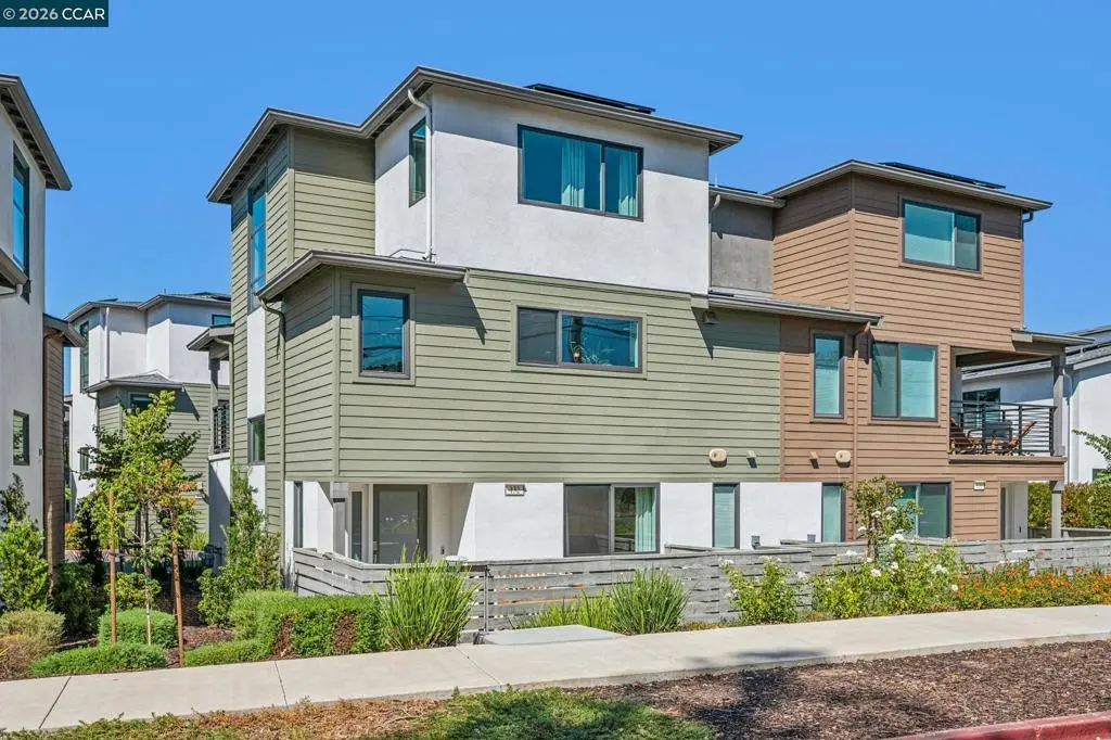 132 Pioneer Ave, Walnut Creek, CA — listing photo 1