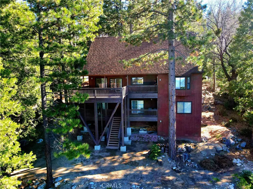 7501 Yosemite Park Way, Yosemite, CA — listing photo 1