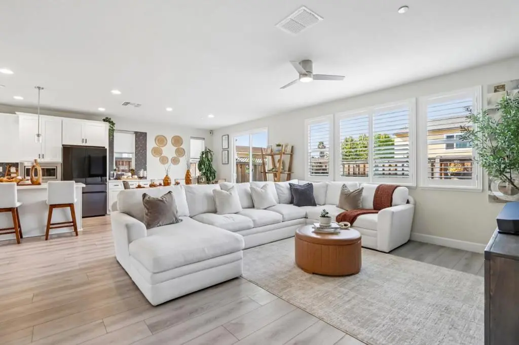 Single Family Residence for sale at 1119 Jason Creek Place, Hayward, CA featuring 5 beds and 4 baths