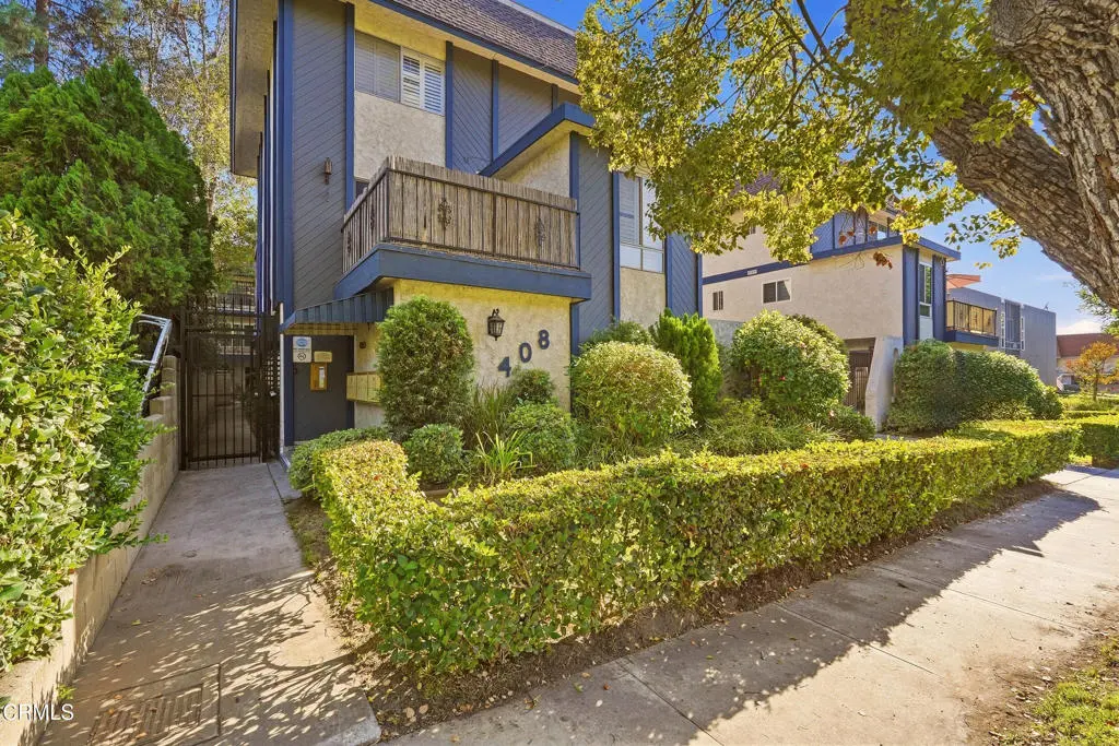 408 Burchett Street 11, Glendale, CA — listing photo 1