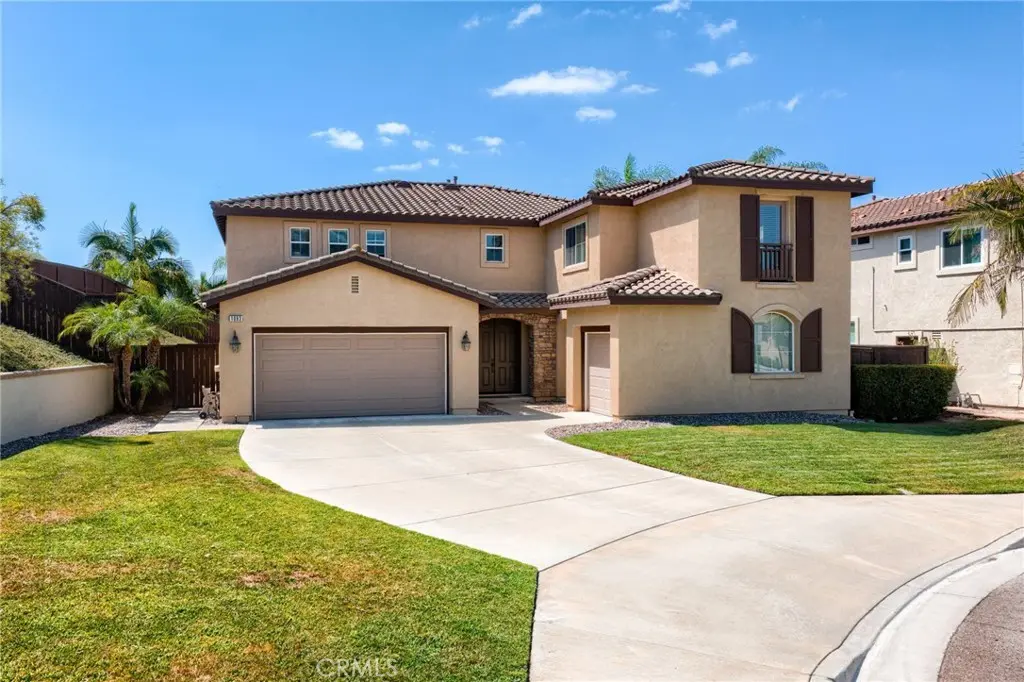 1093 Meridian Court, Oceanside, CA — listing photo 1