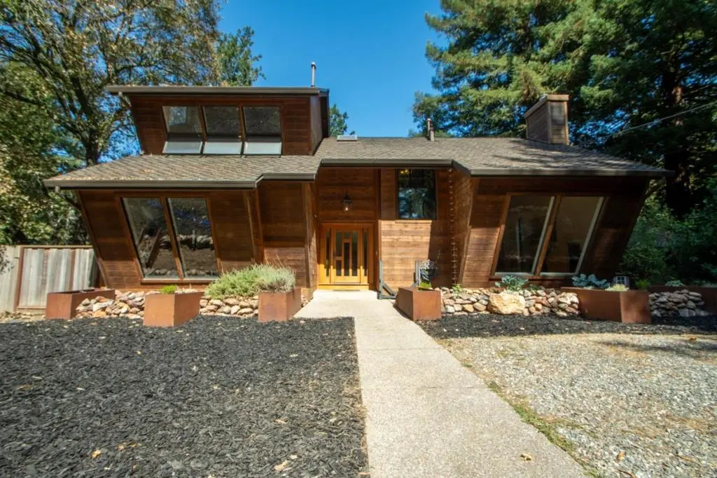 Single Family Residence for sale at 17368 Melody Lane, Los Gatos, CA featuring 3 beds and 2 baths