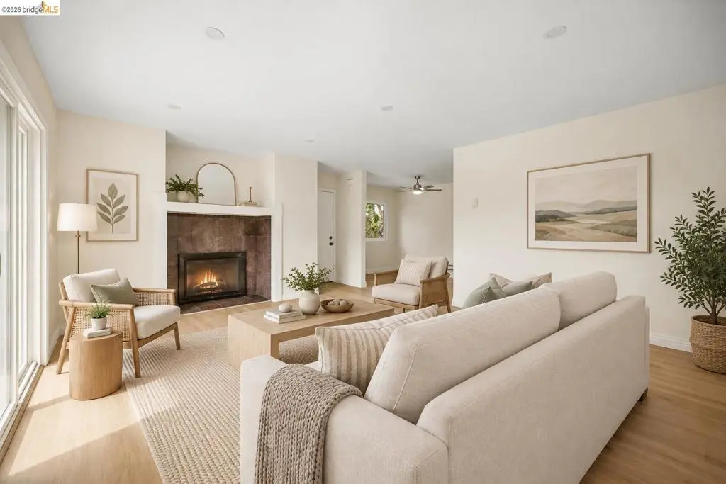 Condominium for sale at 385 CALIENTE CIR, San Leandro, CA featuring 2 beds and 2 baths
