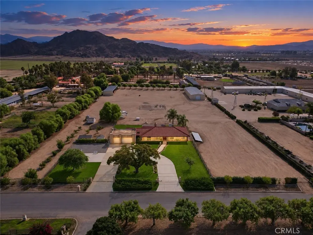 Single Family Residence for sale at 25124 Los Rancherias, Hemet, CA featuring 4 beds and 3 baths