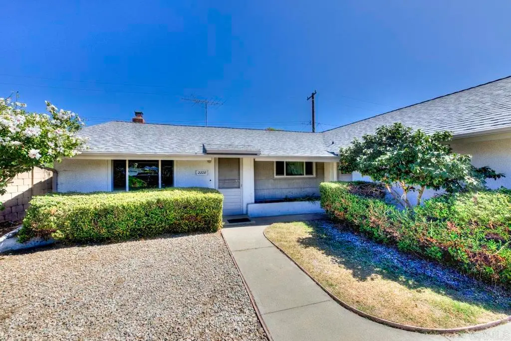Single Family Residence for sale at 2228 Maple Street, Costa Mesa, CA featuring 3 beds and 2 baths