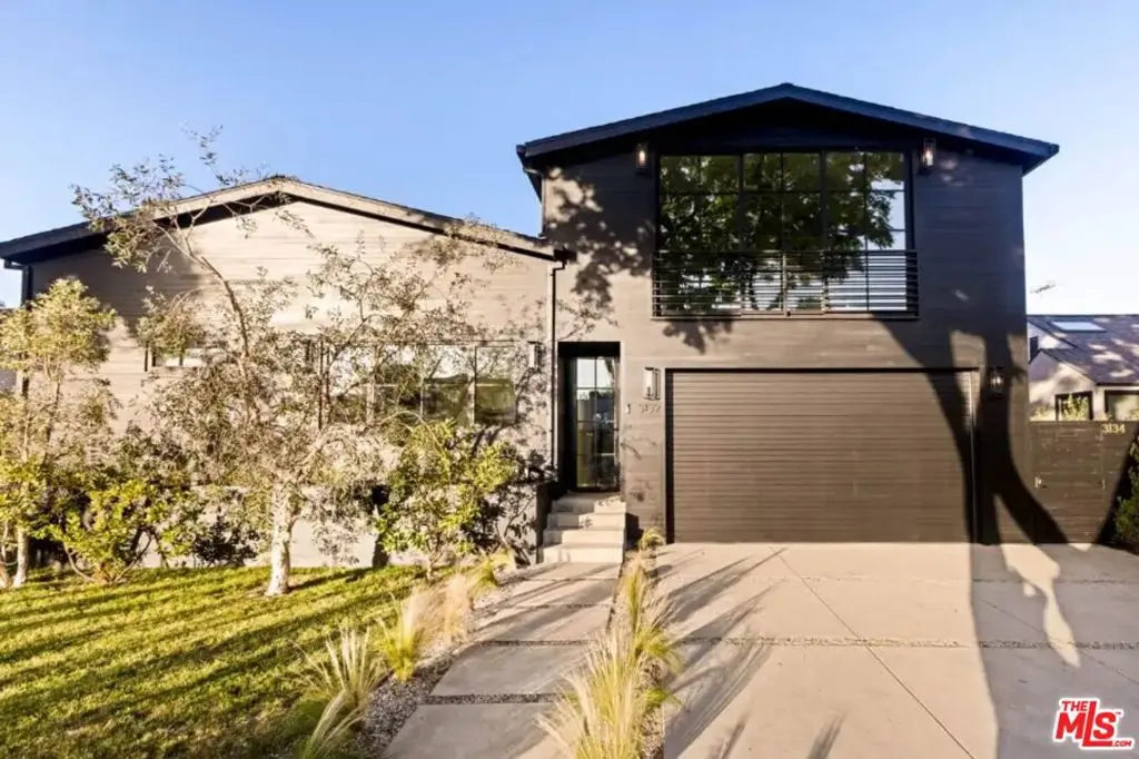 Single Family Residence for sale at 3132 Purdue Avenue, Los Angeles, CA featuring 6 beds and 7 baths
