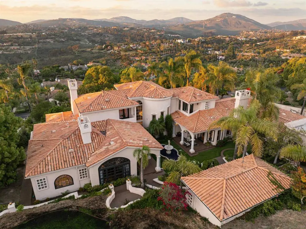 18136 Via Ascenso, Rancho Santa Fe, CA — listing photo 1