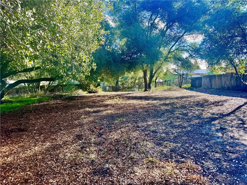 3086 12th Street, Clearlake, CA — listing photo 1