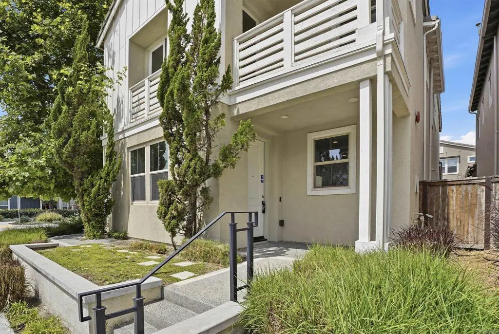 951 Camino Aldea, Chula Vista, CA — listing photo 1