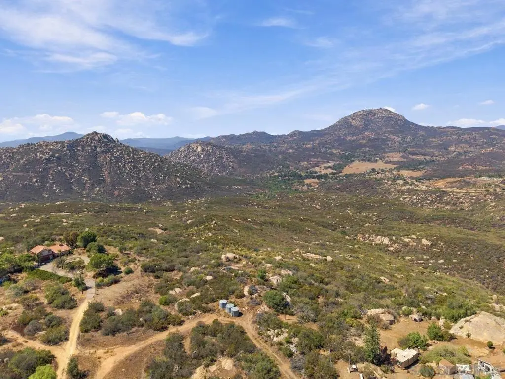2096 Via Laura, Jamul, CA — listing photo 1