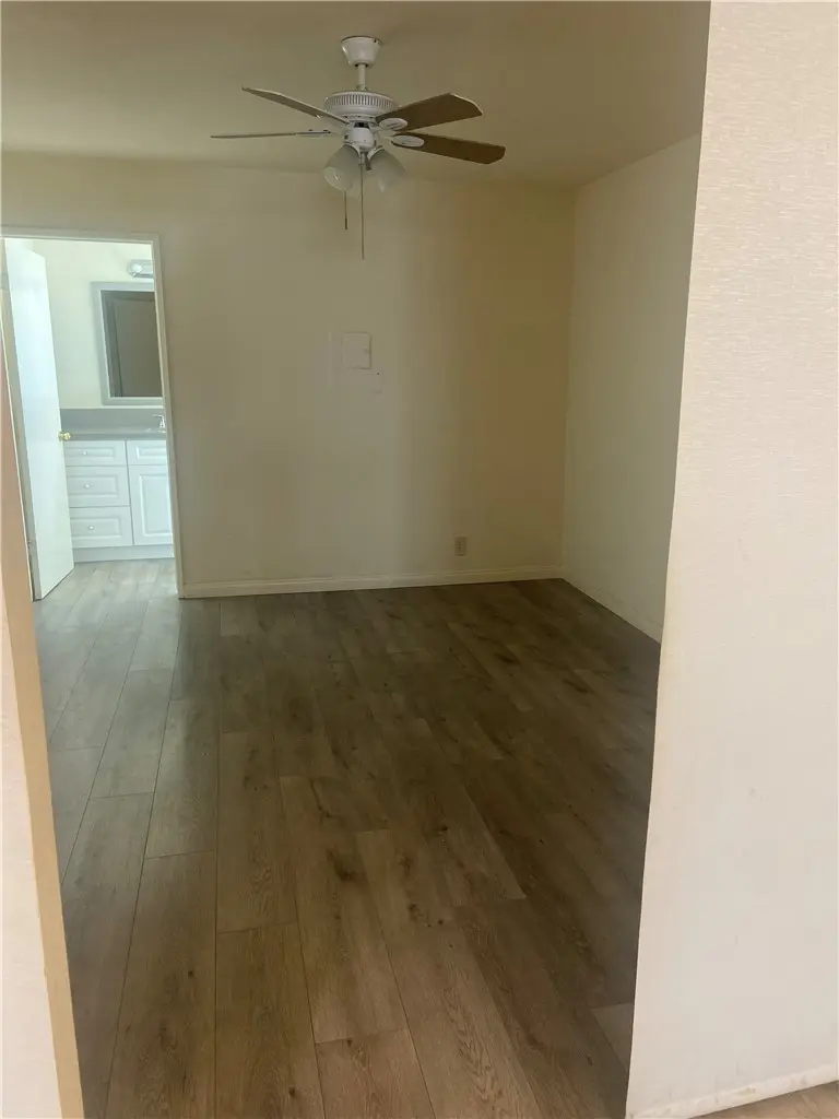 Apartment for rent at 6819 Whitsett 105, Los Angeles, CA featuring 1 bed and 1 bath