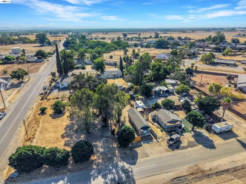 22479 Maple St, Chowchilla, CA — listing photo 1