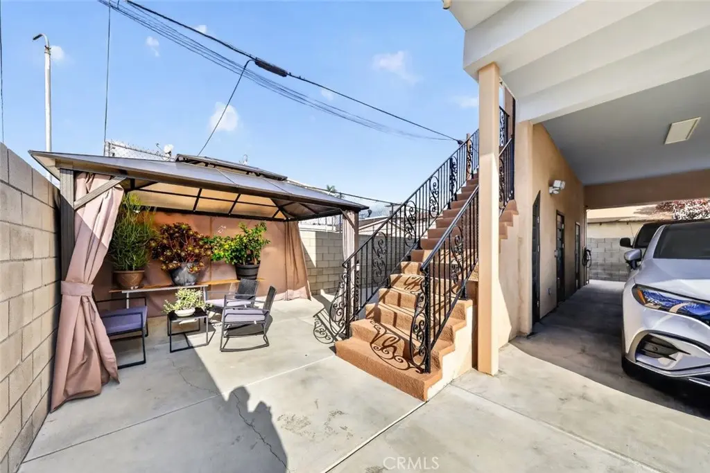 Single Family Residence for rent at 1175 N Alexandria Avenue, Los Angeles, CA featuring 3 beds and 2 baths