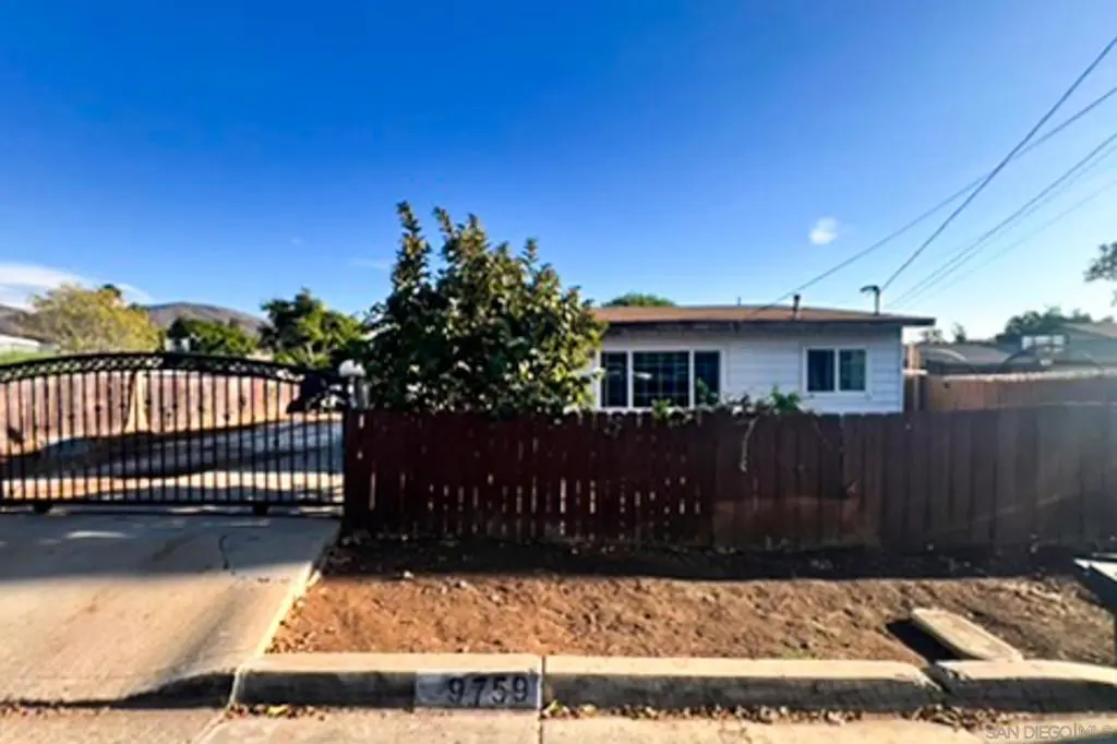 9759 Ivanho St, Spring Valley, CA — listing photo 1