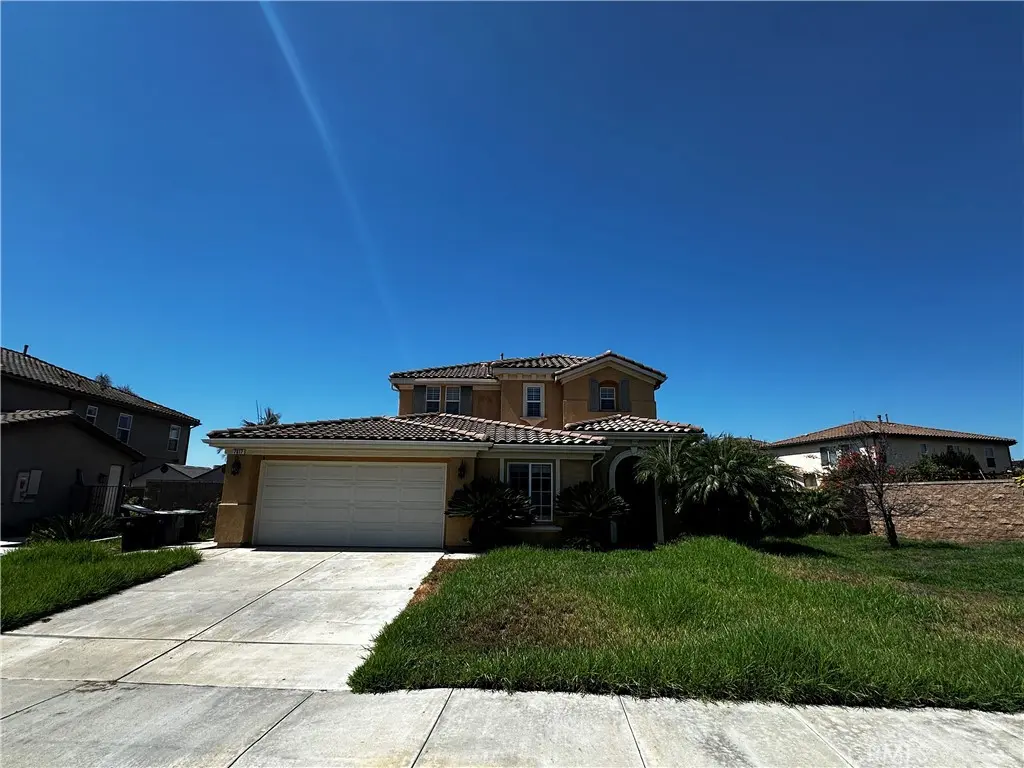 Residential Lease for rent at 7617 Potter Valley Drive, Eastvale, Riverside County, CA featuring 4 beds and 3 baths