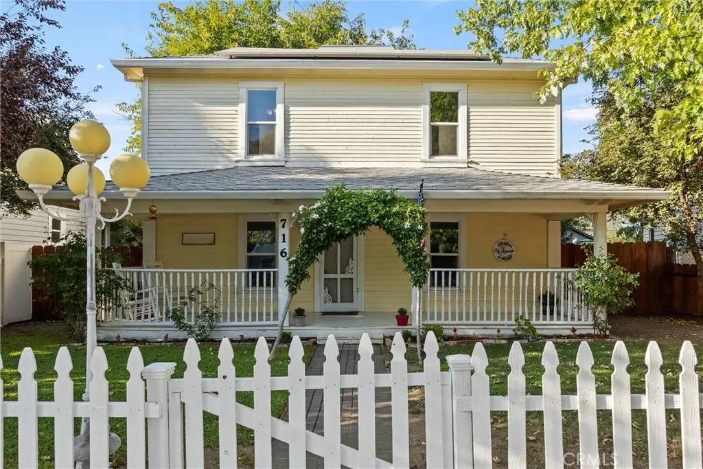 716 Walnut Street, Corning, CA — listing photo 1