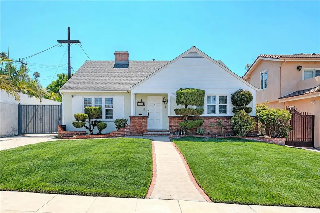 1554 Raymond Avenue, Glendale, CA — listing photo 1