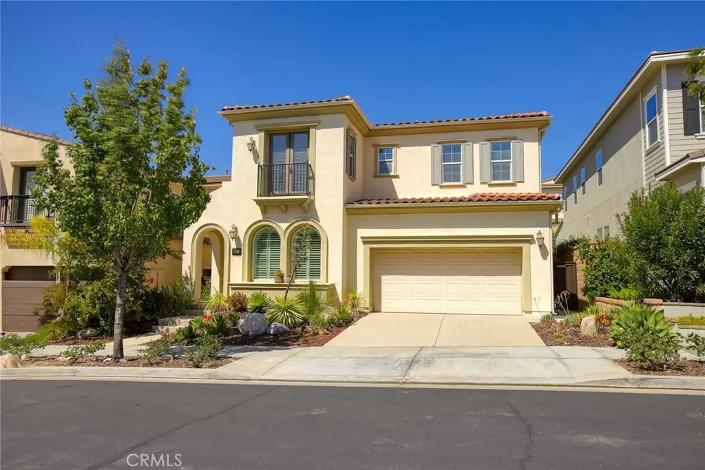 20523 Stella Place, Saugus, CA — listing photo 1