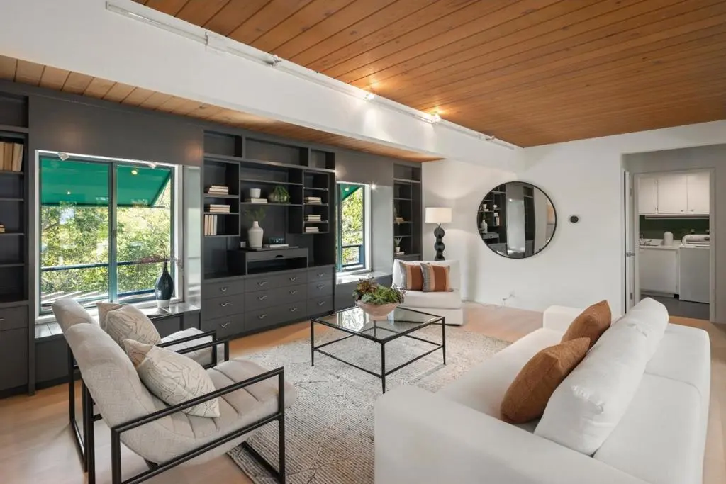 30 Minoca Road, Portola Valley, CA — listing photo 1