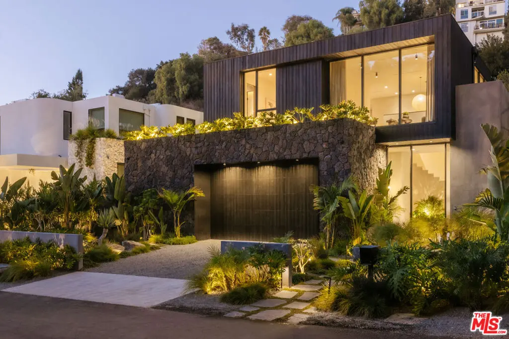 3710 Goodland Avenue, Studio City, CA — listing photo 1