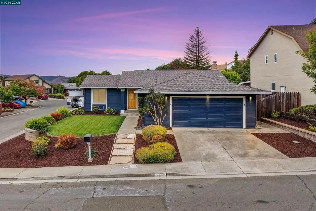 Single Family Residence for sale at 452 Lori Dr, Benicia, CA featuring 3 beds and 2 baths