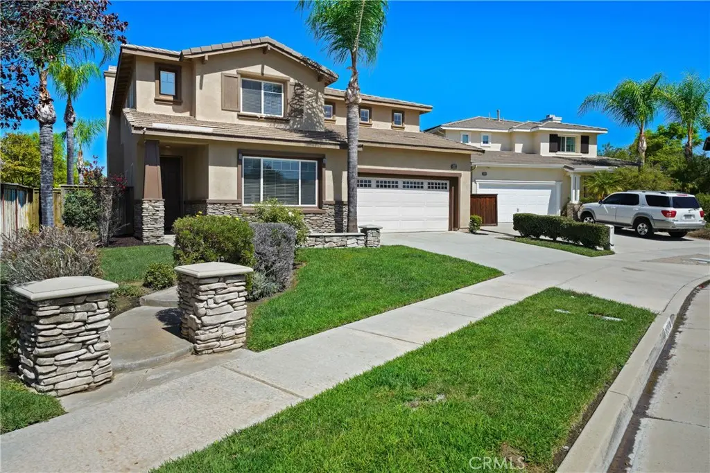 38090 Sherwood Street, Murrieta, CA — listing photo 1