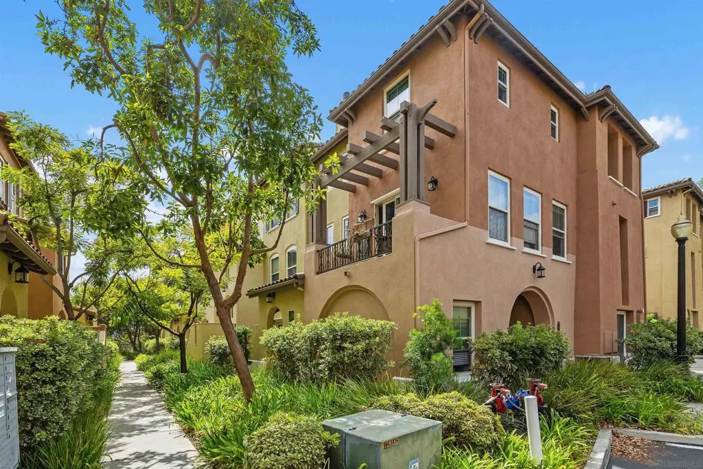 2674 Escala Circle, San Diego, CA — listing photo 1