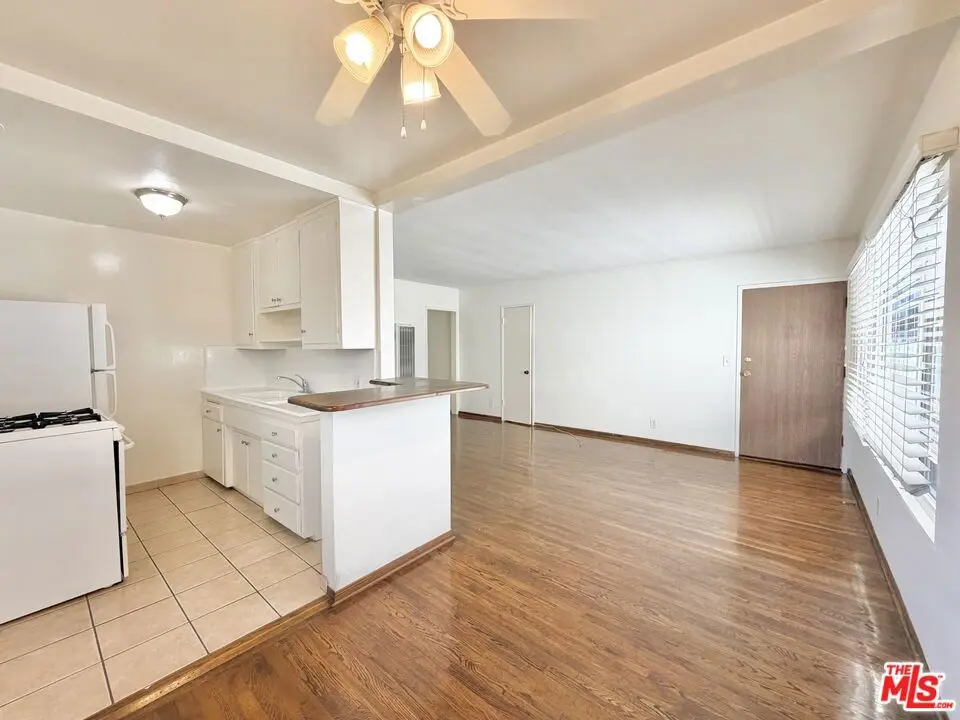 Apartment for rent at 932 Wilcox Avenue 4, Los Angeles, CA featuring 2 beds and 2 baths