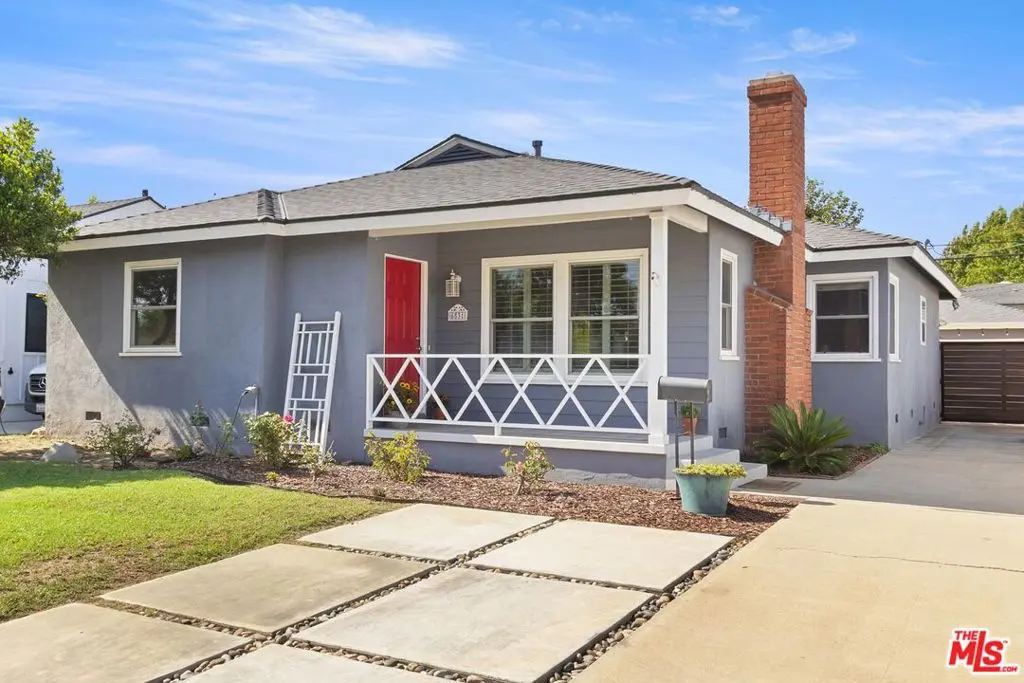 Single Family Residence for sale at 6531 W 77th Street, Los Angeles, CA featuring 2 beds and 2 baths