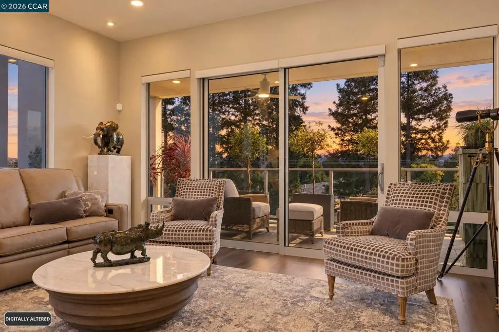 1954 Trinity Ave 303, Walnut Creek, CA — listing photo 1