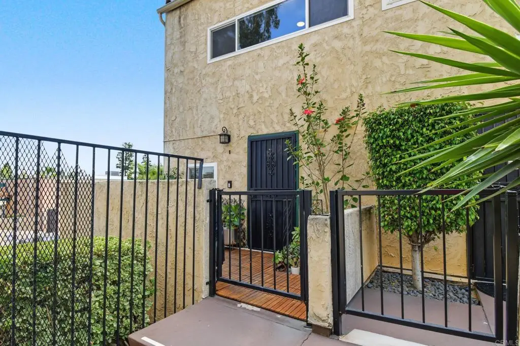 7940 University Ave 1, La Mesa, CA — listing photo 1