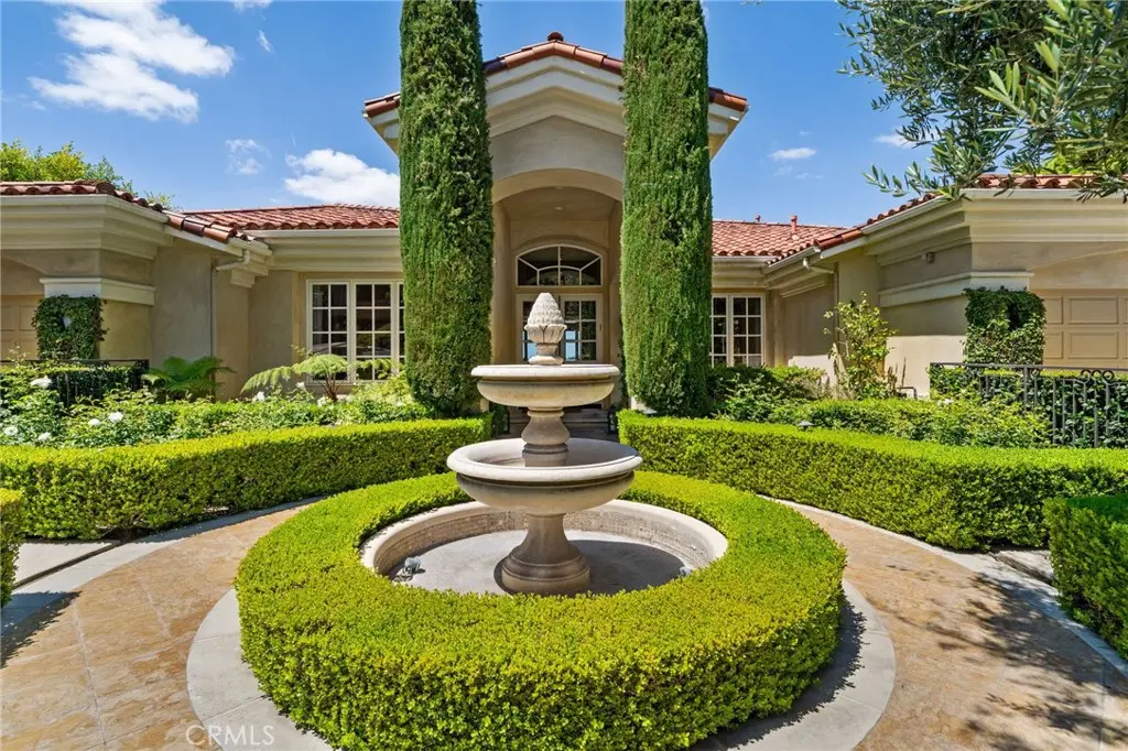10511 Easter Hill Drive, North Tustin, CA — listing photo 1