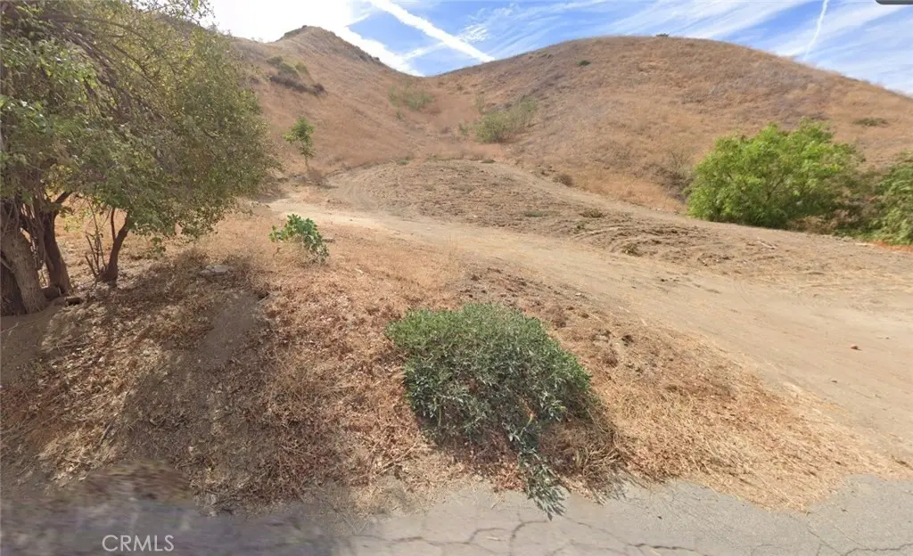 28939 Paradise Road, Val Verde, CA — listing photo 1