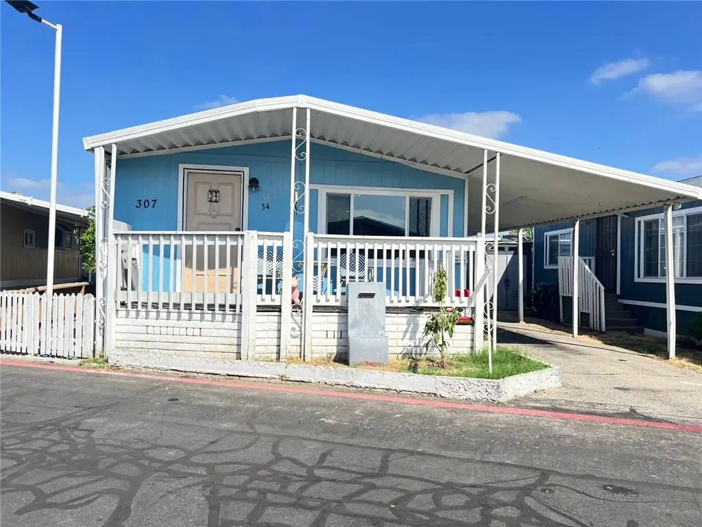 518 S Sullivan Street 34, Santa Ana, CA — listing photo 1
