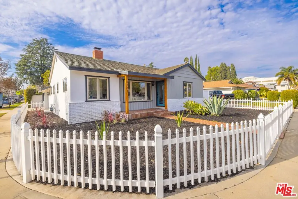 6701 NOBLE Avenue, Van Nuys, CA — listing photo 1