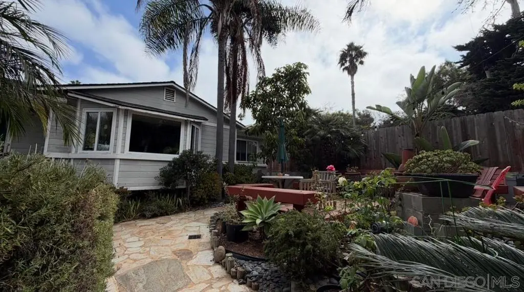 4548 Point Loma Ave, San Diego, CA — listing photo 1