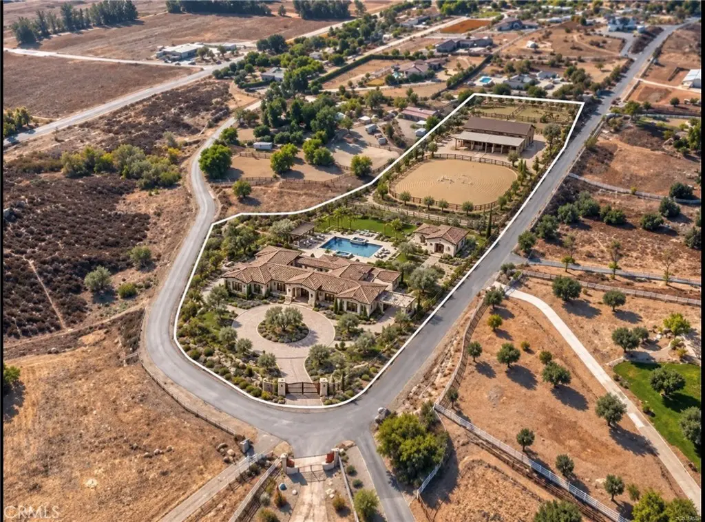 36555 Summitville, Temecula, CA — listing photo 1